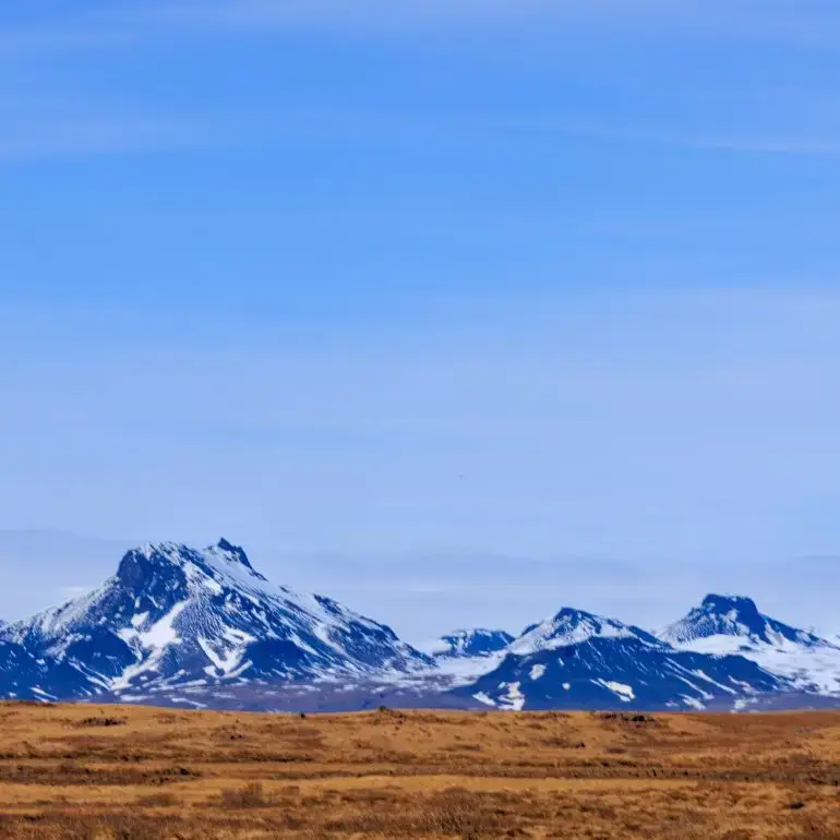mountain range near Gullfoss